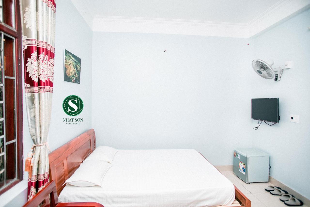 Nhat Son Guesthouse Lang Son Exteriör bild